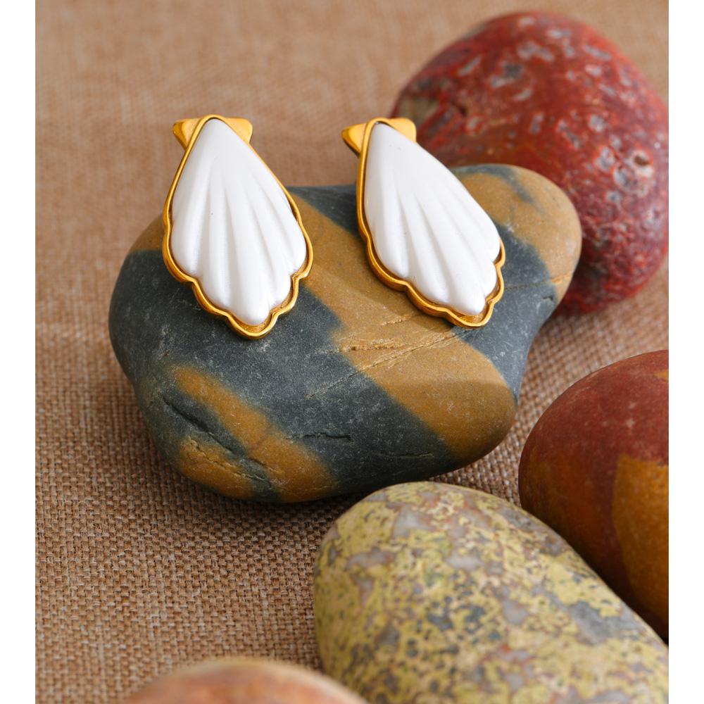 Yhpup Stainless Steel Imitation Pearl Shell Shape Stud Earrings Fashion Statement Earrings Jewelry PVD Gold Plated