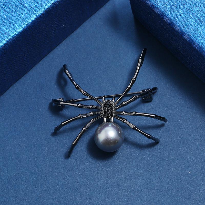 Spider brooch ins trendy temperament versatile simple pearl pin light luxury personalized suit corsage accessories women
