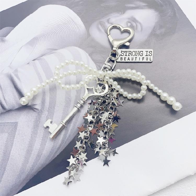 Portachiavi Incantevole Fiocco di Perle Portachiavi Carini a Forma di Fiocco con Accenti di Perle e Stelle per Zaini da Ragazza