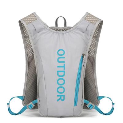 Leichter Outdoor-Trinkrucksack