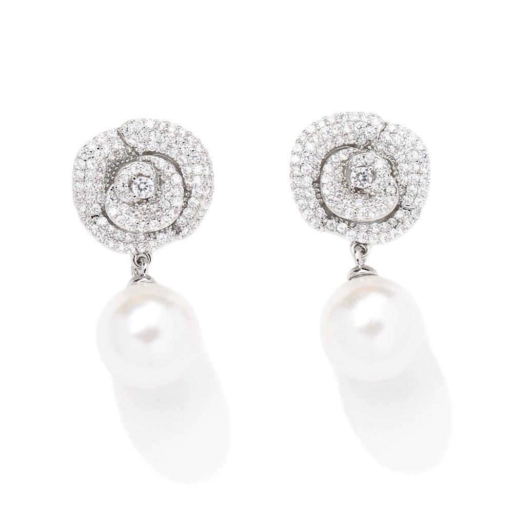New product temperament: diamond-inlaid white rose stud earrings, simple and versatile, imitation pearl earrings, 925 silver needle earrings, earrings