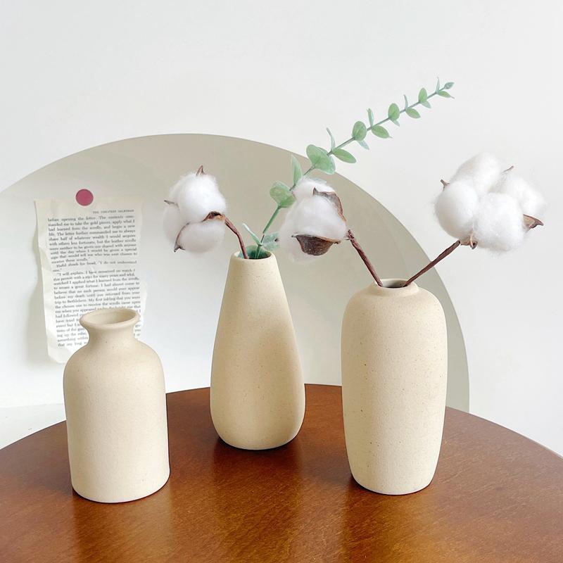 Modern Ceramic Vase Small Flower Vases for Wedding Flower Arrangement Dried Flower Grass Decorative Vases Home Office Decor
