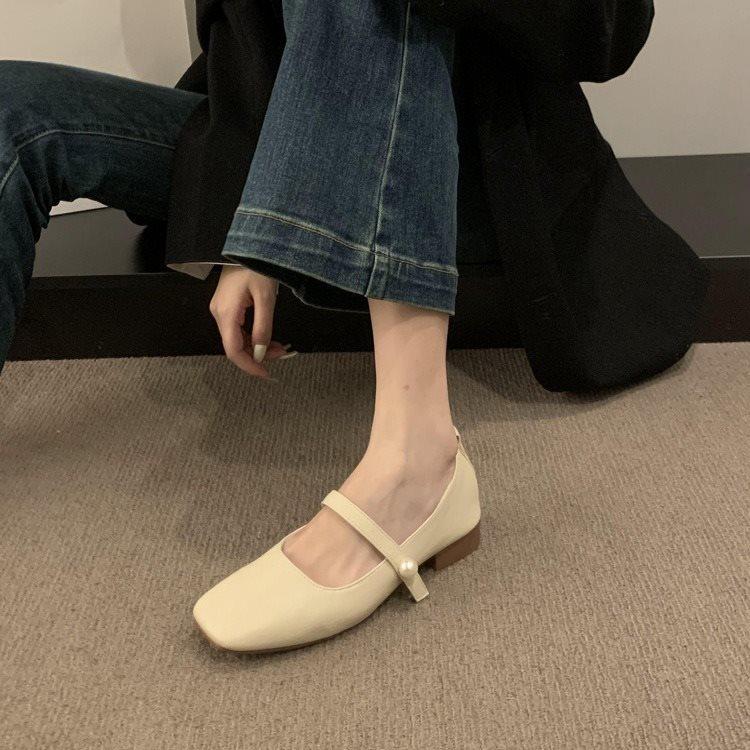 Soft-soled single shoes fairy fairy versatile French square head thick heel grandma shoe style with gentle wind shallow mouth evening shoes skirt