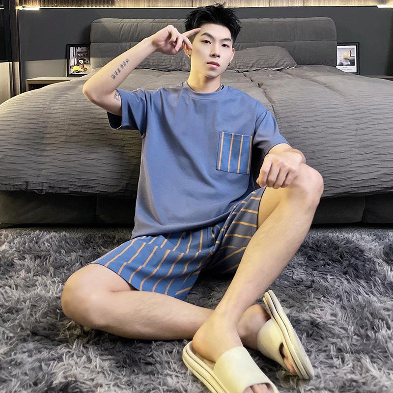 

Men s Lightweight Cotton Pajama Set: Sporty Casual Round Neck, Short Sleeve Top & Shorts for Home Wear. XL