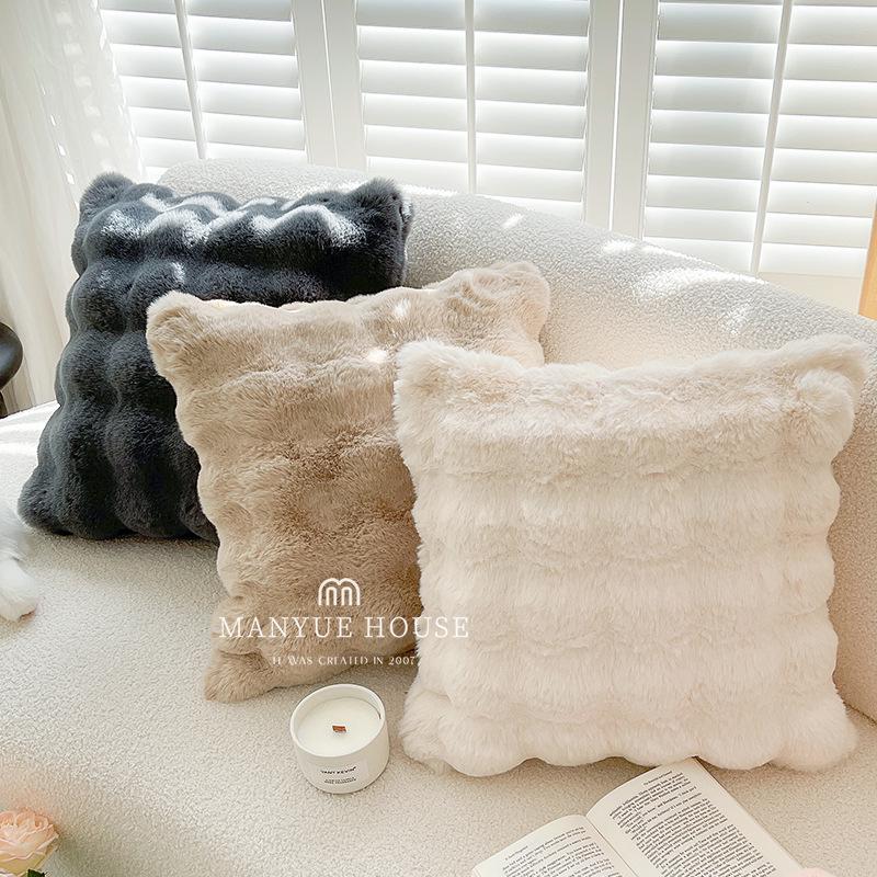 Tuscany Nordic Style Faux Fur Plush Pillow - Autumn/Winter Rabbit Fur Throw for Sofa & Bedroom