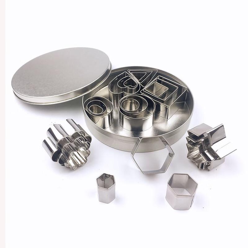 MDNG Hexagonal Stainless Steel Cookie Cutters (2-pack)