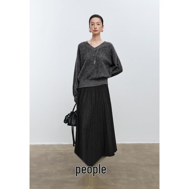 Eifini Simple V-Neck Knit Sweater