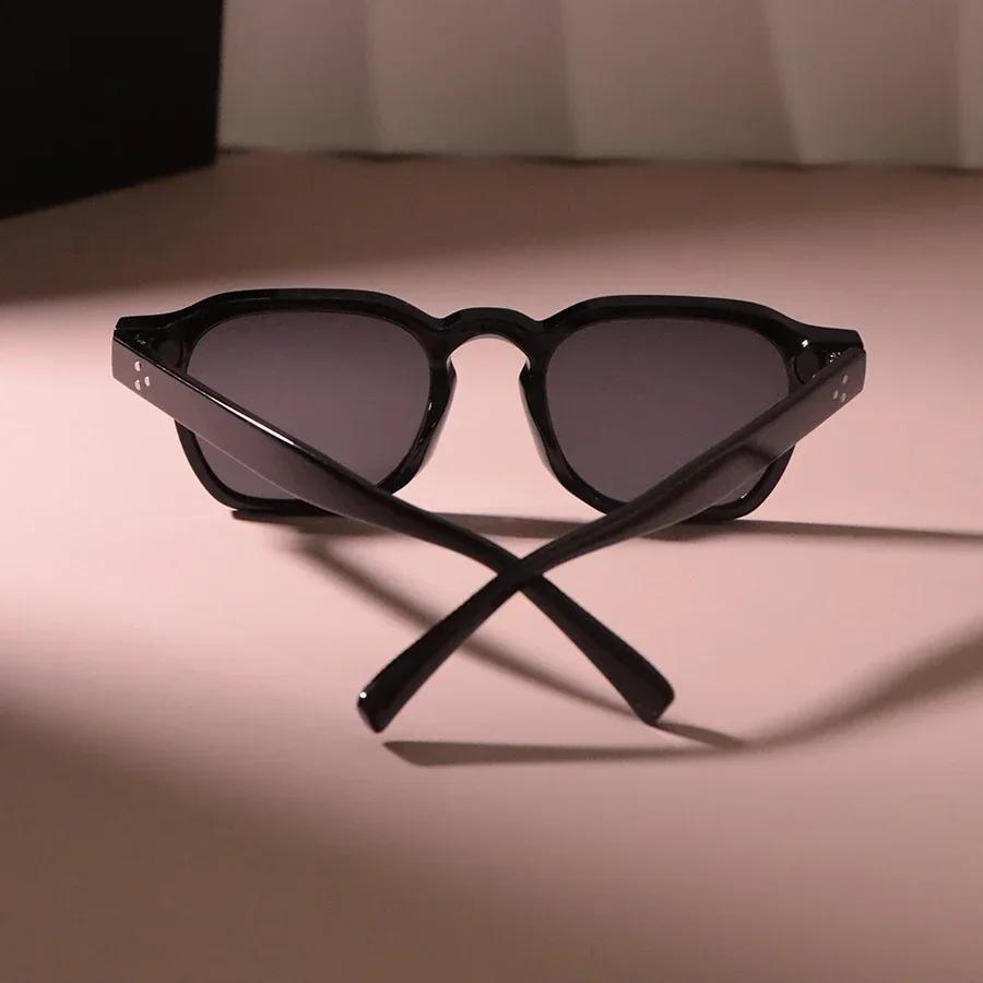 Classic Square Sunglasses Women Men Minimalist Fashion Female Male Retro Casual