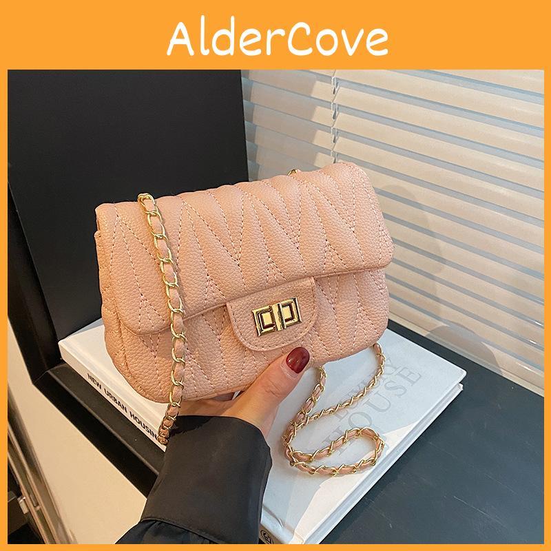 Stylish Summer Fashion Shoulder Bag For Women With Trendy Chain Strap In Black White Pink And Blue Colors
