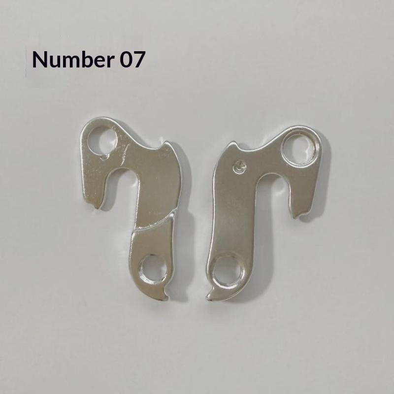 Universal Rear Derailleur Hanger 1PC Durable Anti-Rust Bike Tail Hook for Road Mountain Bicycle Cycling Enthusiasts