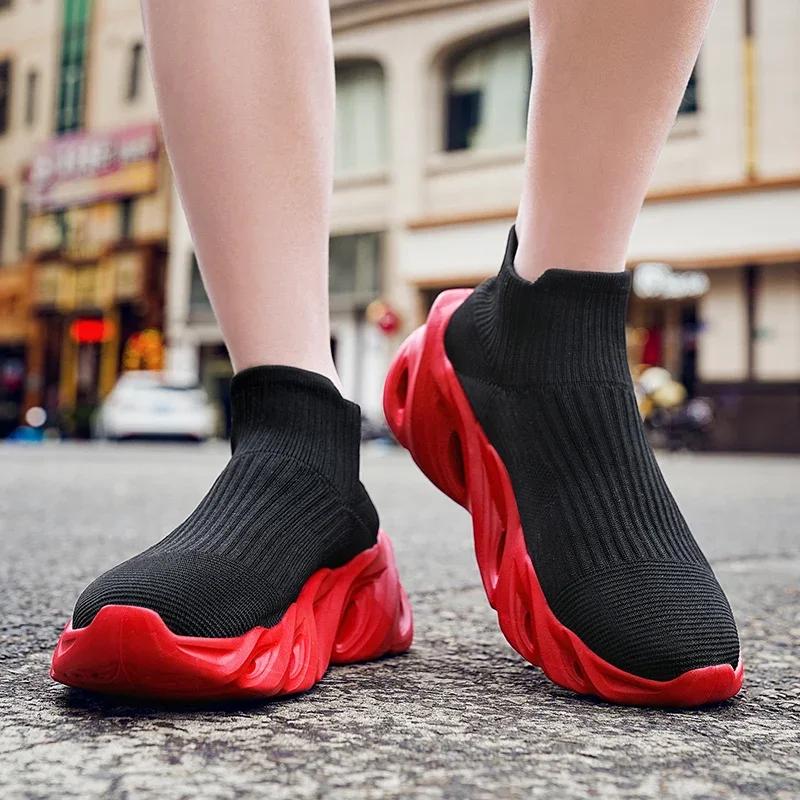 Herresko Sneakers Mannlig tenis Luksussko Herre fritidssko Trener Løp Pustende mote loafers Løpesko for menn