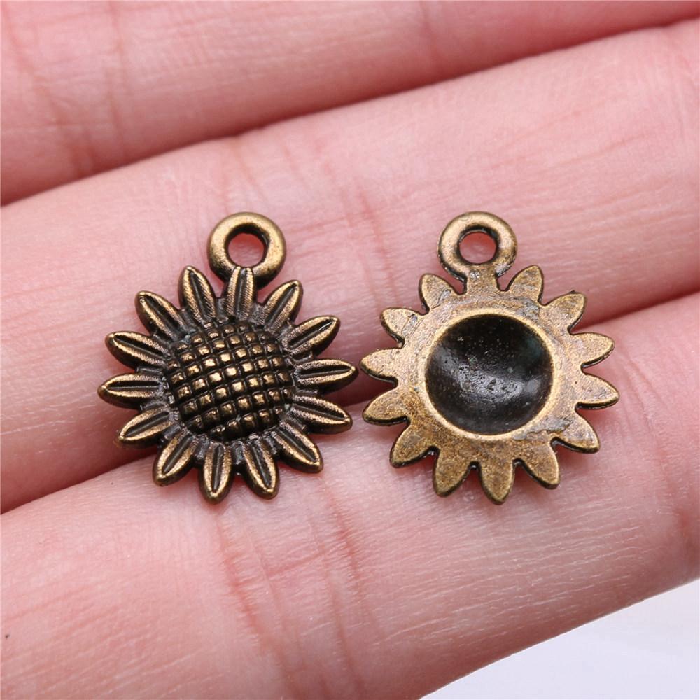 Charms Small Flower Pendants Wedding Jewelry Findings QC116