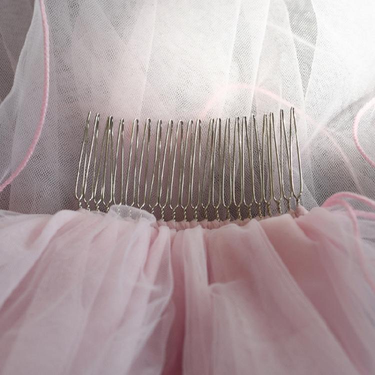 Brautschleier Hochzeitschleier Mehrlagiger Kurzer Schleier mit Haarkamm Junggesellinnenabschied Schleier