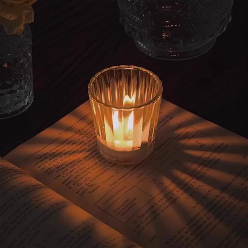 Aromatherapy Vertical Stripe Glass Candle Holder Jar - Scented Candle Holiday Souvenir.