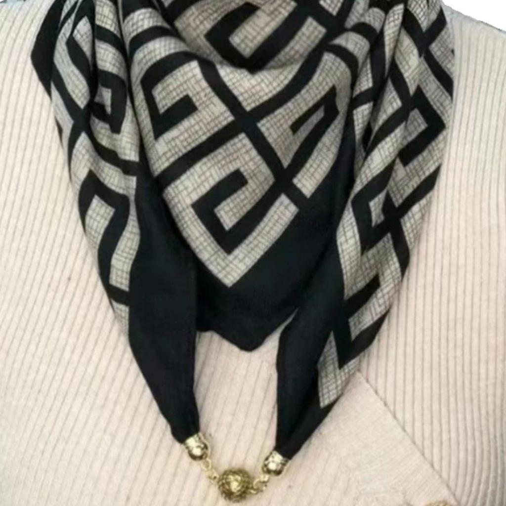 Women's Silk Magnetic Buckle Scarf: Versatile Square Scarf, Cotton Linen Neck Protector, All-Match Triangle Pendant Scarf Necklace.