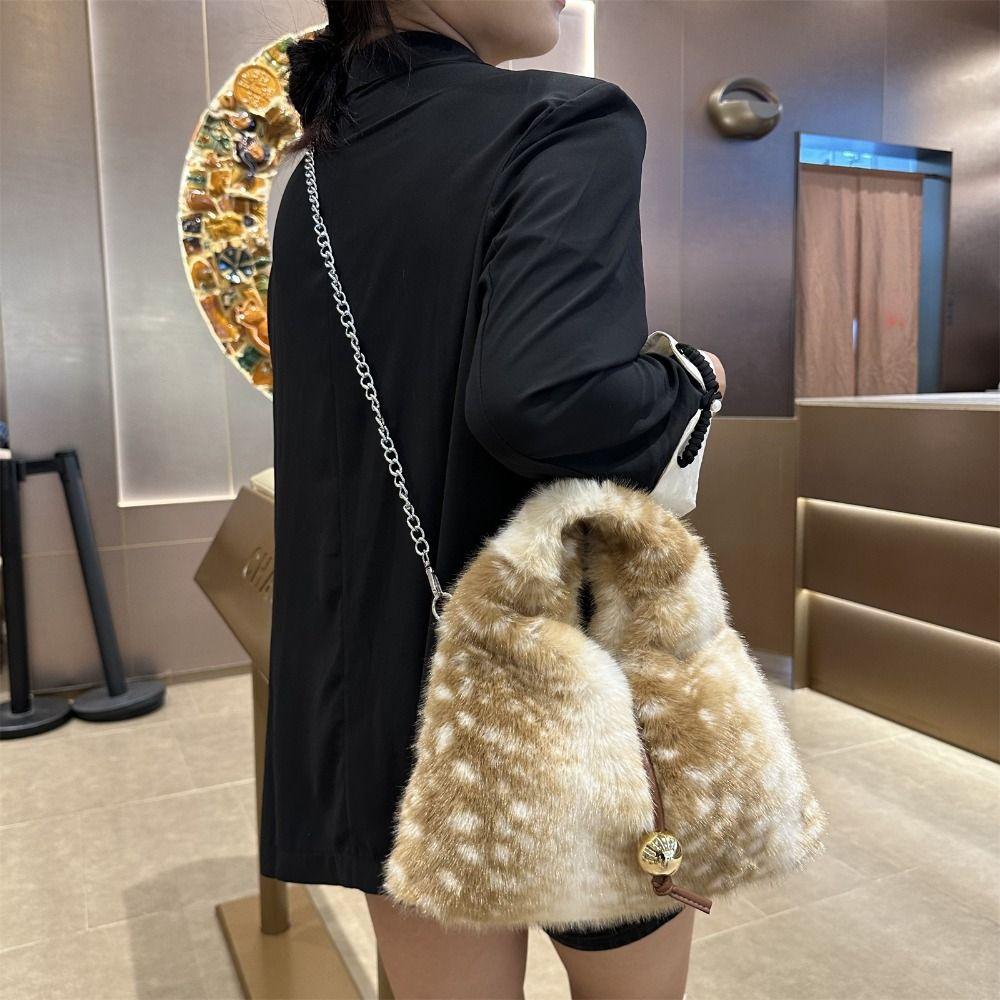 New Fluffy Deer Pattern Shoulder Bag Soft Faux Fur Bag Versatile Crossbody Bag Winter Autumn
