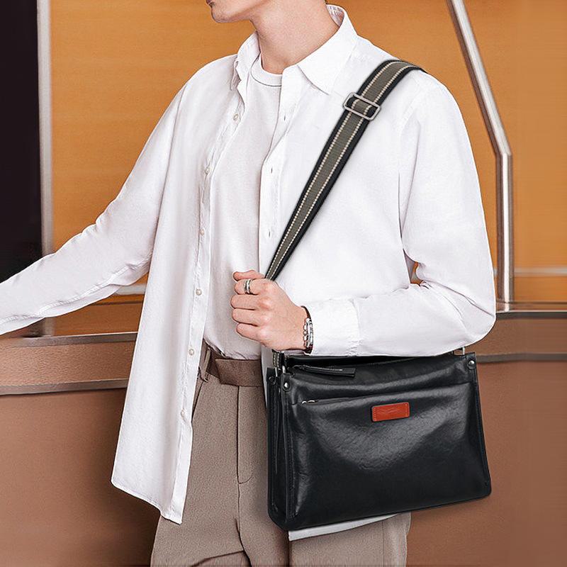 Men's Genuine Leather Casual Shoulder Messenger Bag