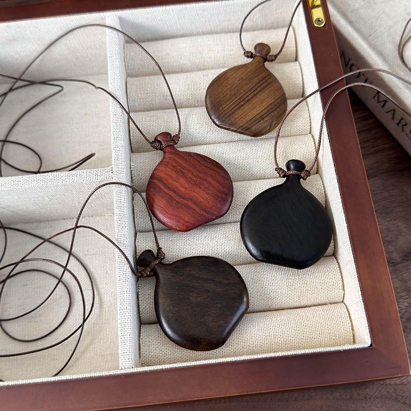 Retro Ethnic Wood Gourd Pendant Necklace - Adjustable Drawstring Sweater Chain