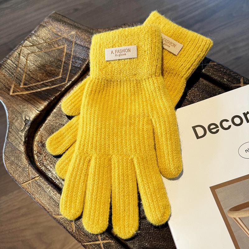 Korean version of knitted women's cold-proof thickened candy color labeling cycling fingers
