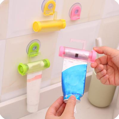 Home Accessory Practical Squeezer With Suction Cup Durable Rolling Tube Design