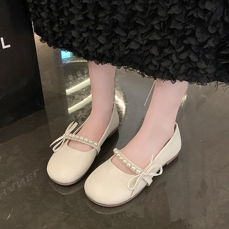 Mary Jane shoes women's spring and autumn 2025 new evening shoes gentle light mouth low heel round head pearl bow single shoes