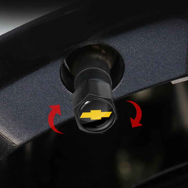 Fashion Car Tire Valve Caps with Car Badge Keyring Keychain Set For Chevrolet Colorado Cruze Spark Captiva Malibu Trax Aveo Camaro