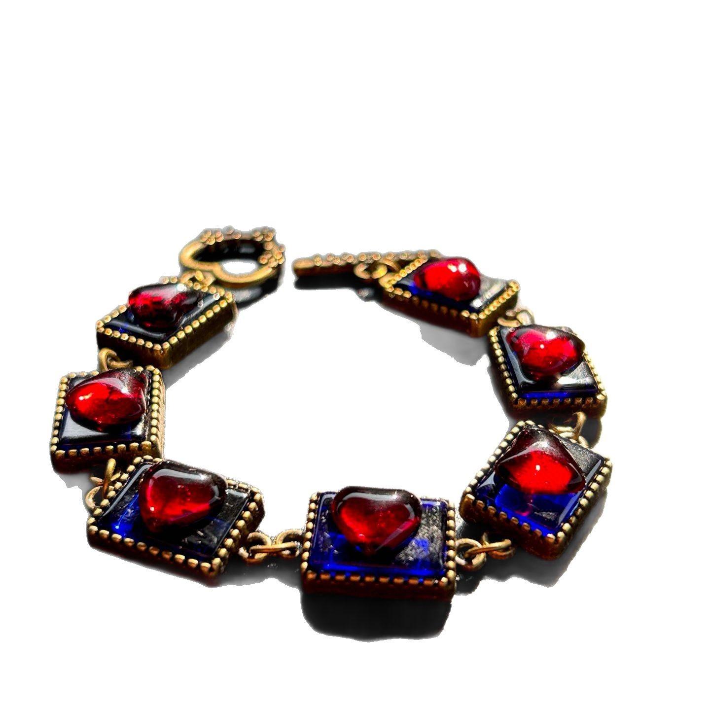 

Двухцветный трехмерный браслет с глазурью Любовь , ретро, оригинальный дизайн, легкая роскошь, ювелирные изделия высокого класса