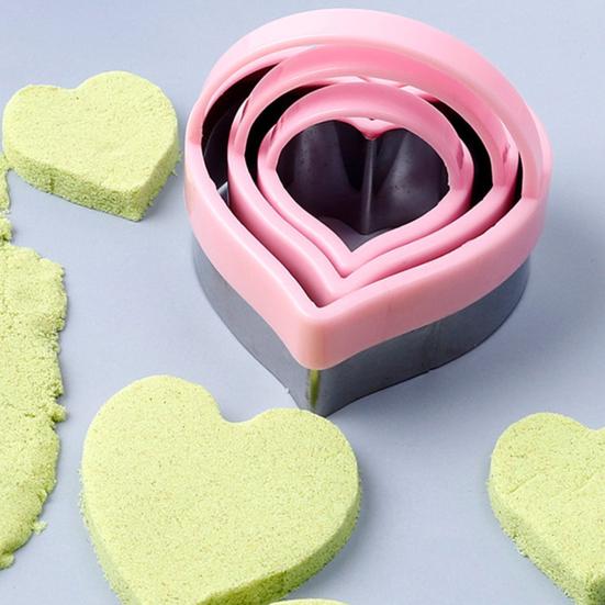 3Pcs Stainless Steel Cookie Cutter with Handles Heart Star Plum Blossom Circle Shapes DIY Baking Molds for Fondant Cookies Cake Decorating Tools