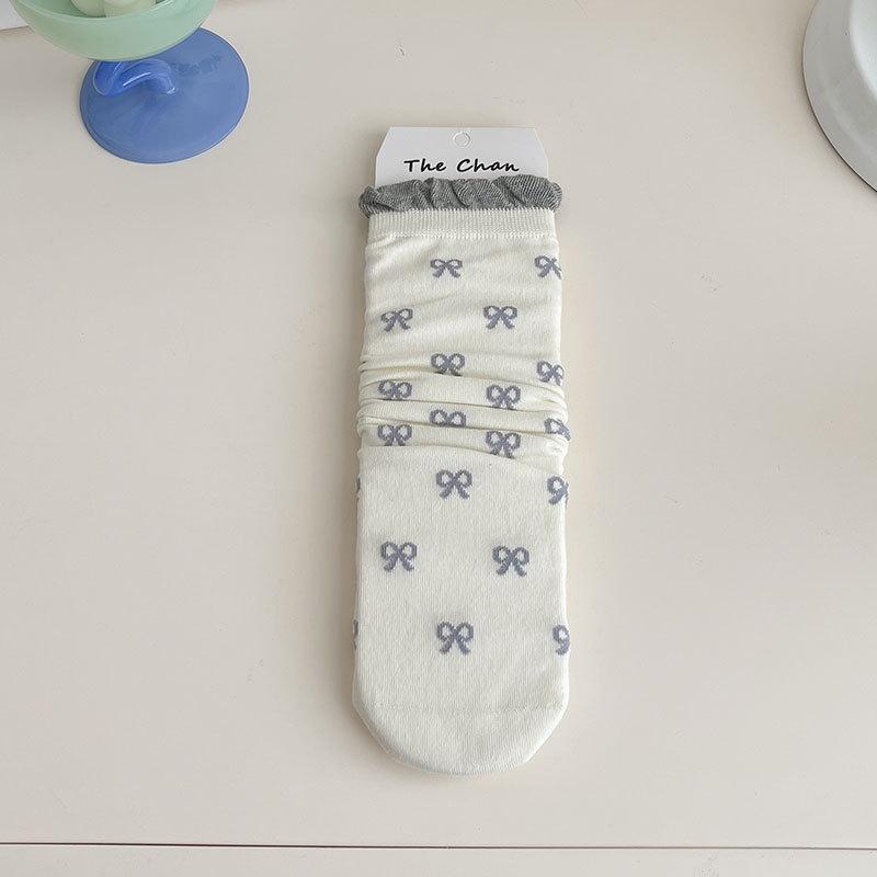 

Female Autumn New Style Match Color Bow Bubble Mouth Lace In The Tube Stack Socks 1 pair молочный белый