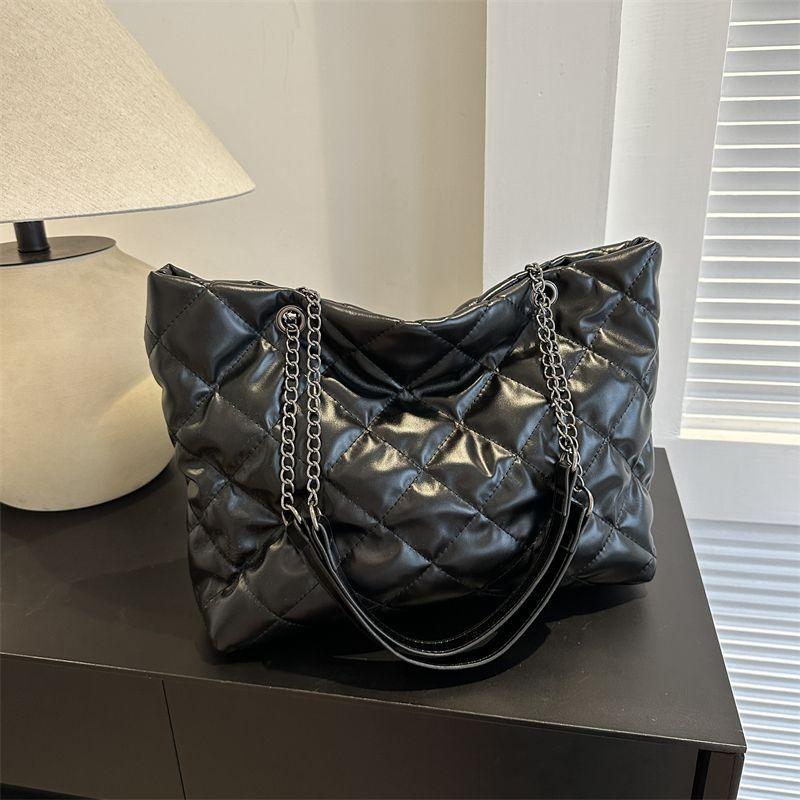 Bag Women s Premium Texture Large Capacity Diablo Rhombus Commuter Tote Bag Commuter Chain Crossbody Bag Shoulder Bag чёрный