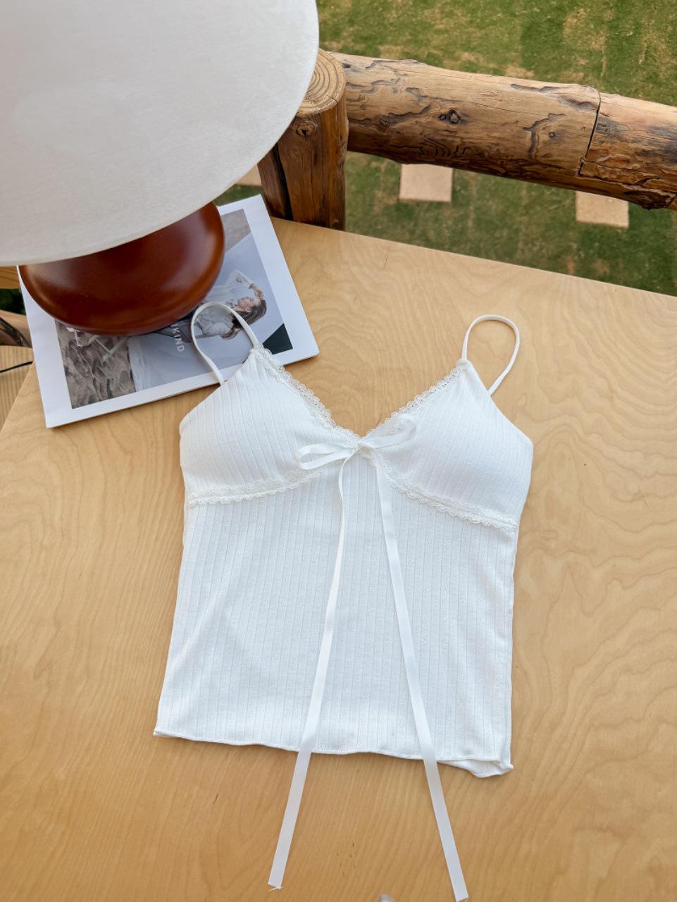 

2026 Spring Pure Desire Women s Lace Camisole Top with Built-In Padding One Size (45-75 kg) білий