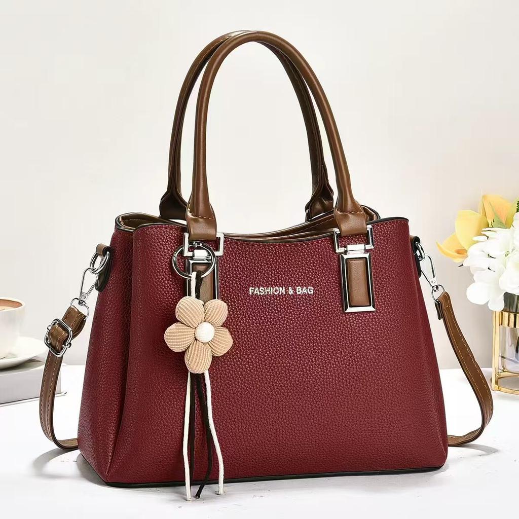 Commuter Fashion Single Shoulder New Messenger Women's Bag Versatile 2026 Atmosphere High-end Portable Mother Bag Commuter Bag