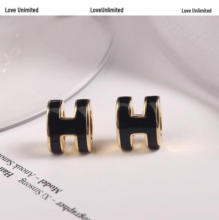 Mashi Standard H-Buchstaben Emaille Ohrstecker - Leichter Luxus, Modischer Klassischer Stil für Damen