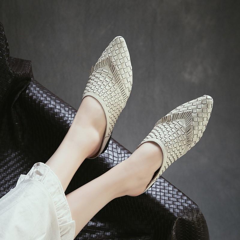 Johnature Low Heel Outdoor Slippers Fashion Pointed Toe Woven Genuine Leather Women's Slip-on Shoes