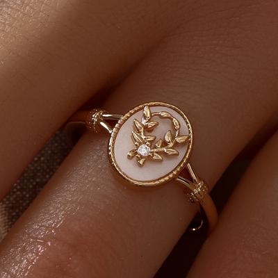 Vintage White Zircon Leaf Oval Shape Engagement Ring for Women Luxury Gold Color Jewelry Accessories