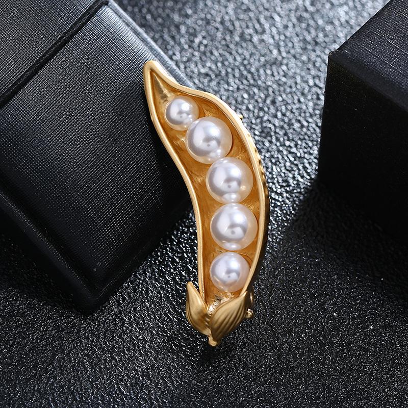 Luxury temperament dumb gold brooch female morrow plant pearl flower pin suit simple brooch with jewelry