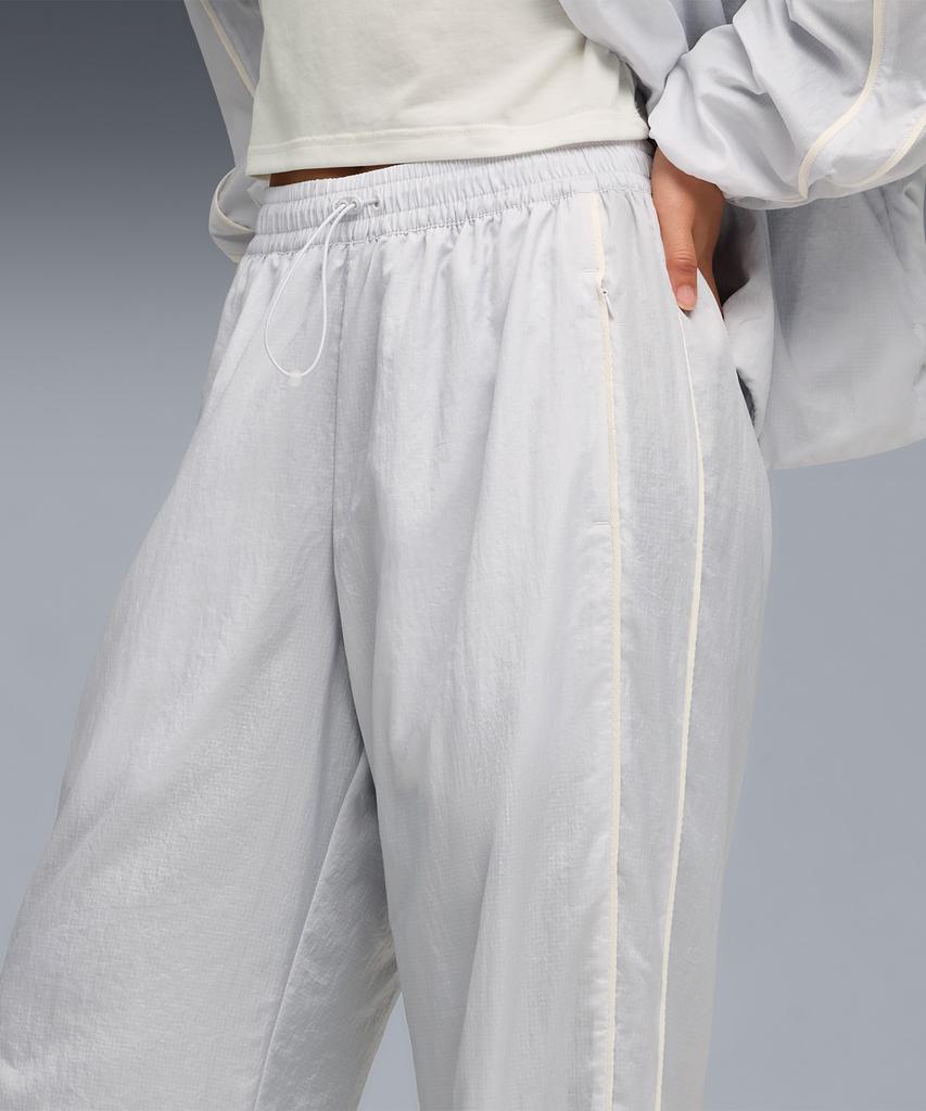 PUMA X Rosé T7 Relaxed Track Pants Wv - Silver Mist / 633796-32