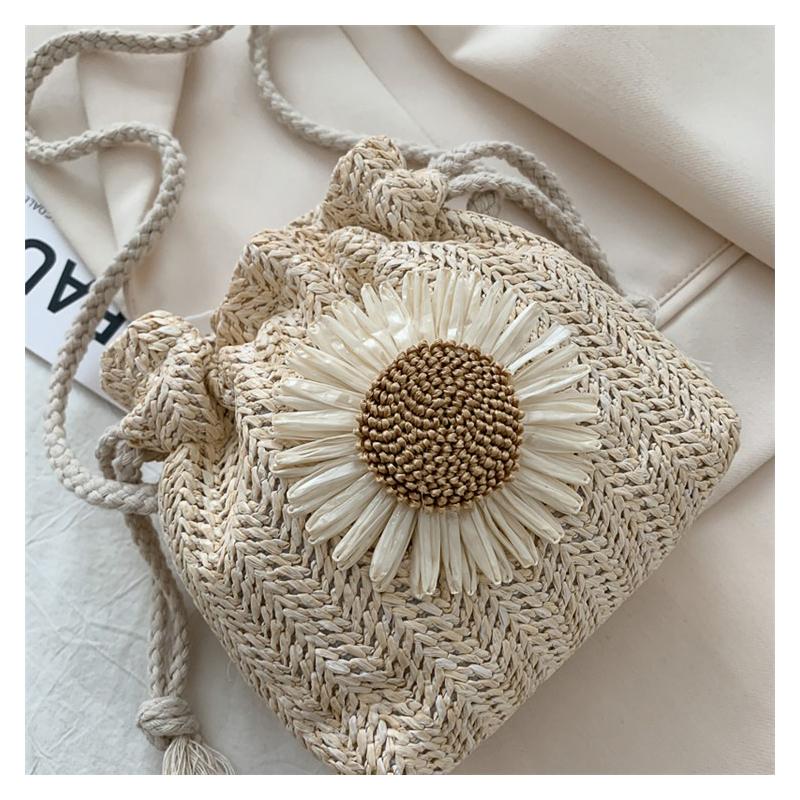 Women's Bag New Style in The Summer Straw Weaving Cute Ins Bucket Bag Persality Girl Single-shoulder Crossbody Bag