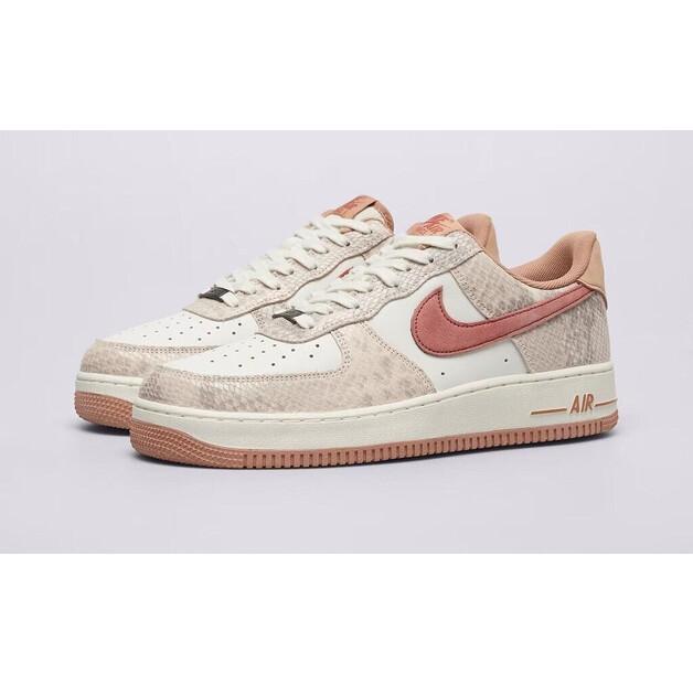 Кроссовки Nike Air Force 1 '07