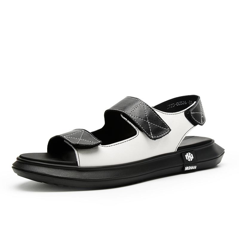 

2025 direct supply new fashion sandals summer soft-soled cool slippers sports and leisure beach shoes 44