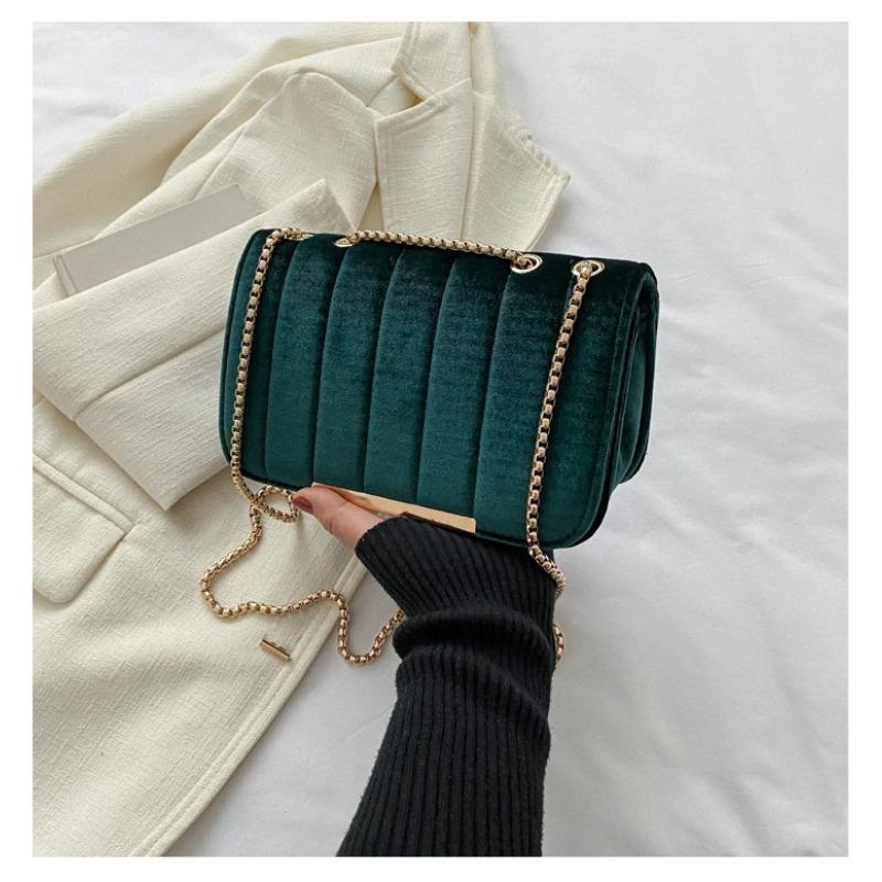 

Golden velvet women s bag trend small square bag women s spring new chain shoulder bag casual simple messenger bags зелений