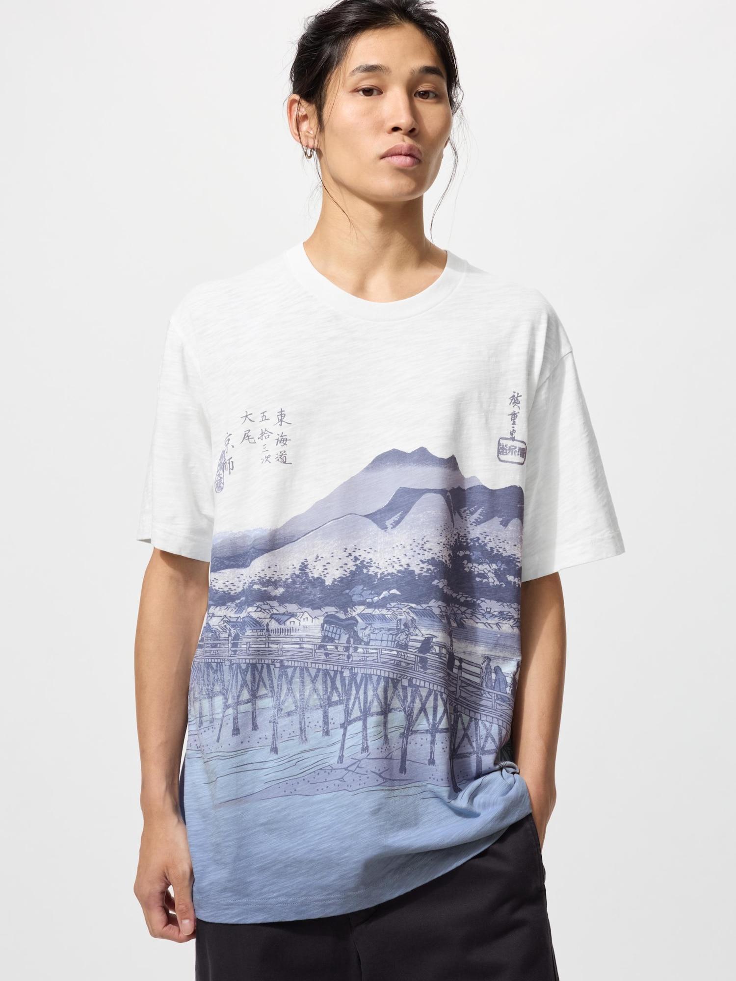 

Uniqlo Japan Ukiyo E bluE Ut 01 OFF WHITE/4XL