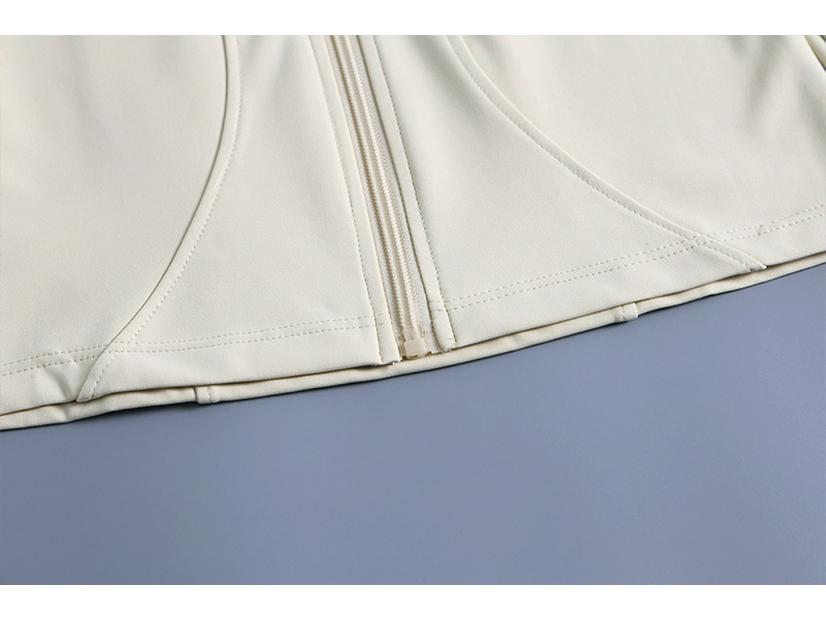 Women's Fitness Jacket - Zipper, Stand Collar, Plus Velvet, Long Sleeve, Tight Fit for Autumn/Winter Yoga and Running