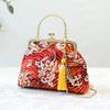 Borsa alla moda vintage con frange Piccole borse a conchiglia Borsa a tracolla da donna con catena Borsa a mano da donna con gru in volo… Altro