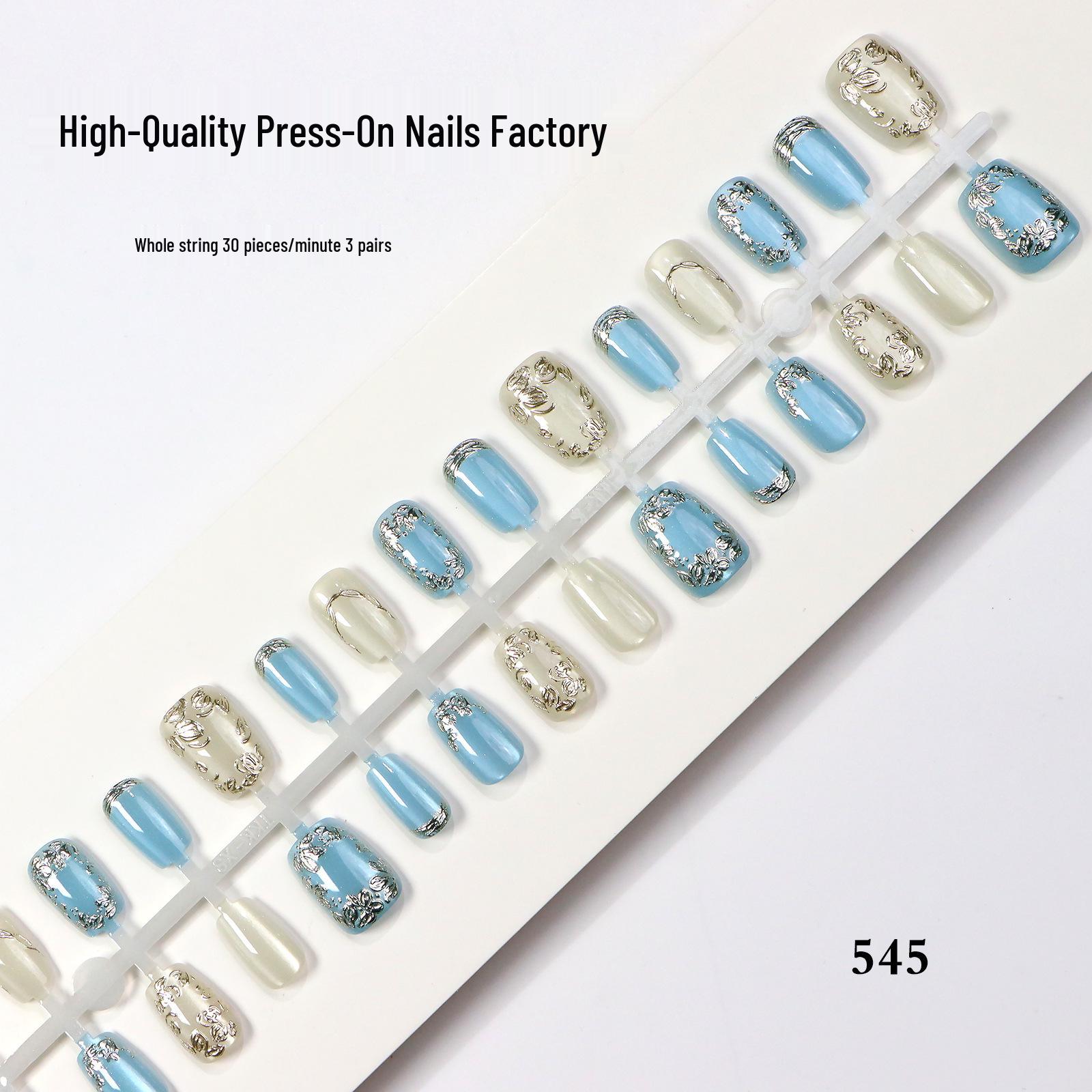 French White Moonlight Translucent Cat Eye Dried Flower Nail Art – Short Style
