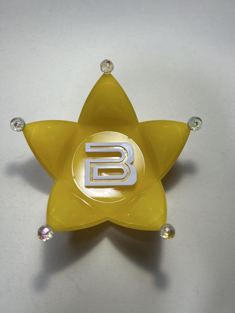 

[Б/У] BIGBANG корейский пенлайт только голова (белый)