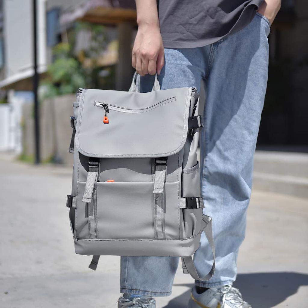 Neuer Geschäftsreise-Rucksack