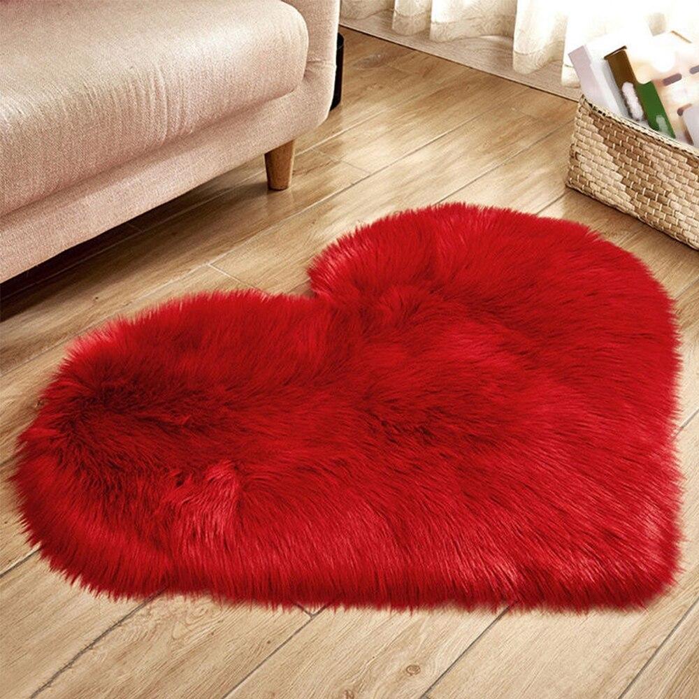 Home Textile Long Plush Living Room Heart-shaped Carpet Bedroom Bedside Mat Cute Girly Style