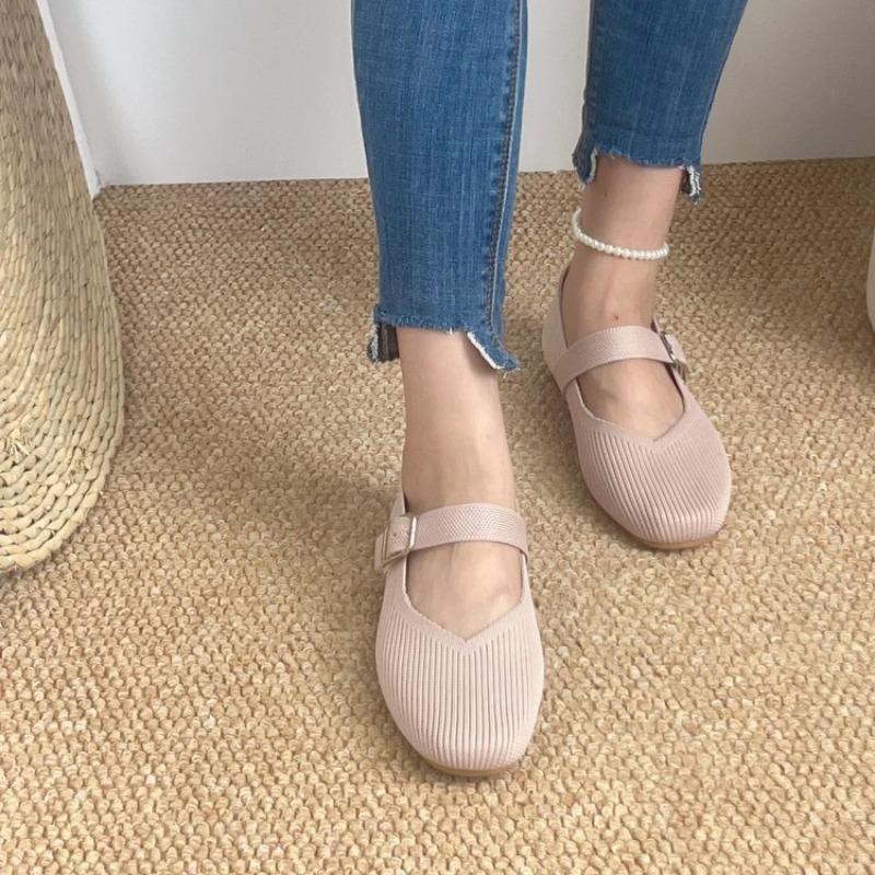 

Fashion Spring 2025 New Women Flats Autumn Mary Janes Shoes Woman Outdoor Round Head Loafers Ballet Fashion Buckle Flat Sneakers Women 36