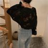 Primavera e outono camisa de fundo de renda feminina fina tamanho grande camisa de manga comprida oca camisa solta barriga cobrindo topo